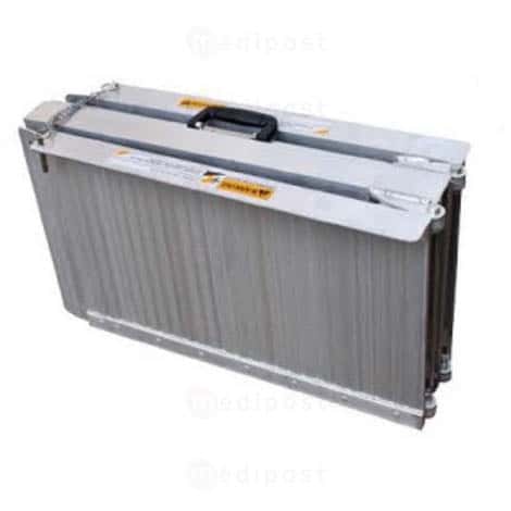 Rampe d acces pliable en aluminium 122x74 cm M03