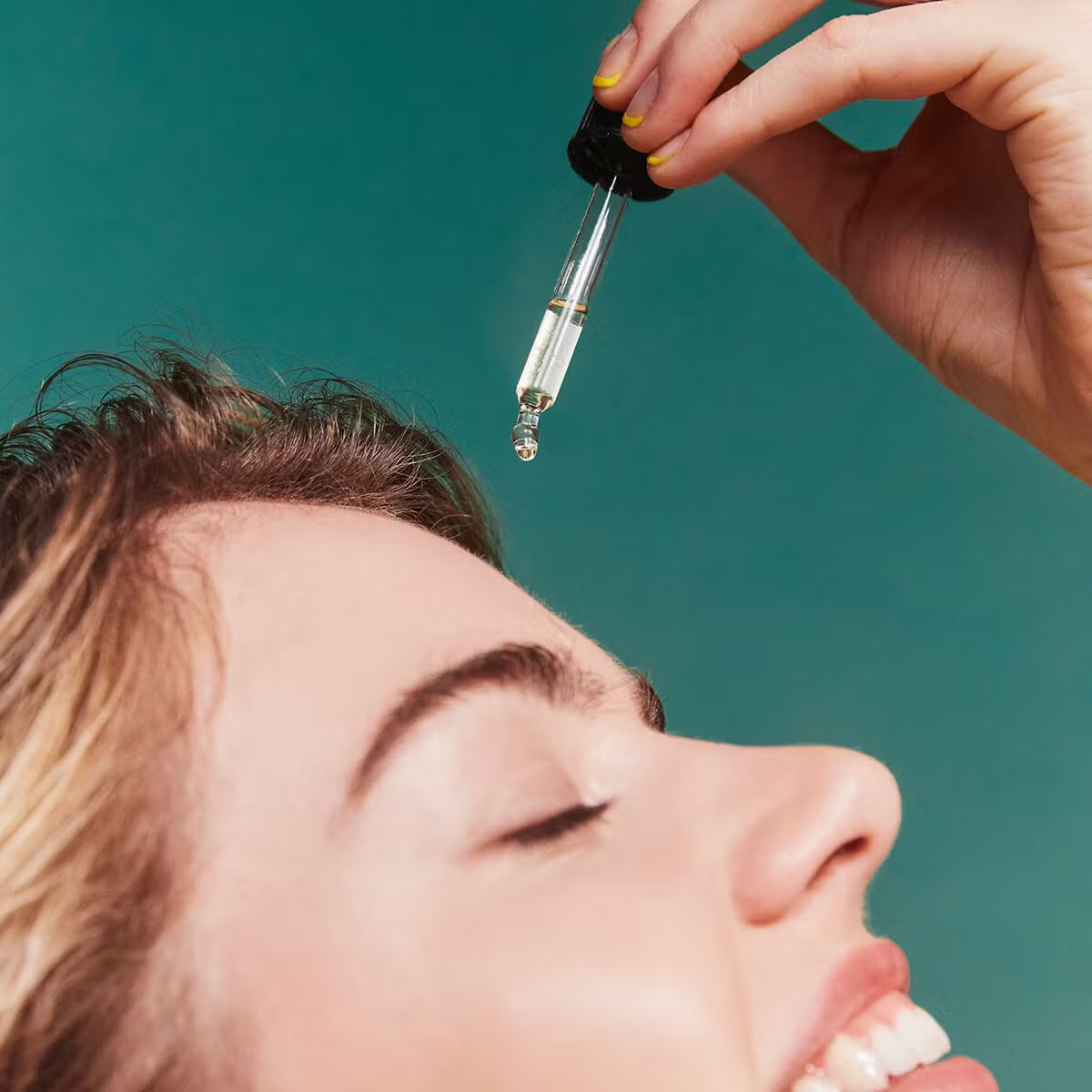 CAUDALIE VINERGETIC C+ HUILE NUIT DETOX 30ML M04